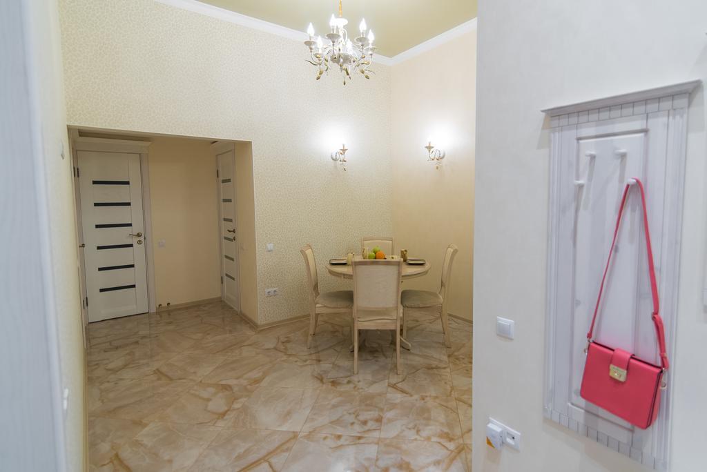 Vip Apartment In The Very Center Of Odessa With Sea View Esterno foto